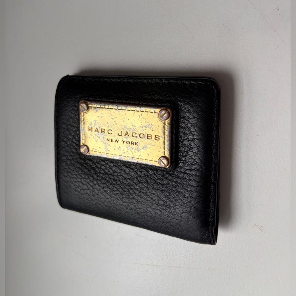 Marc Jacobs Classic Open Face Leather Billfold Wallet - Picture 2 of 16